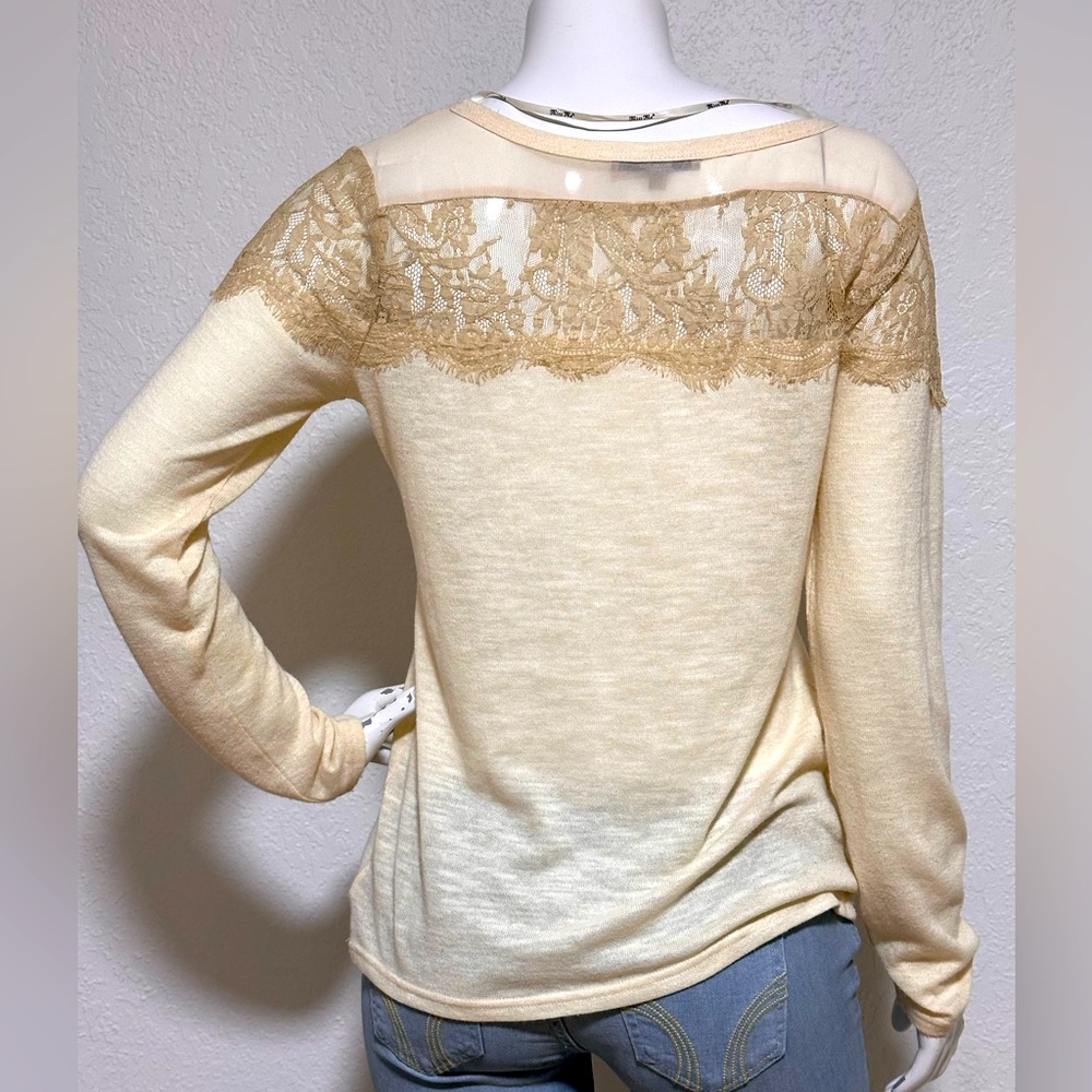 Miss Me Sweater. - Picture 3 of 4